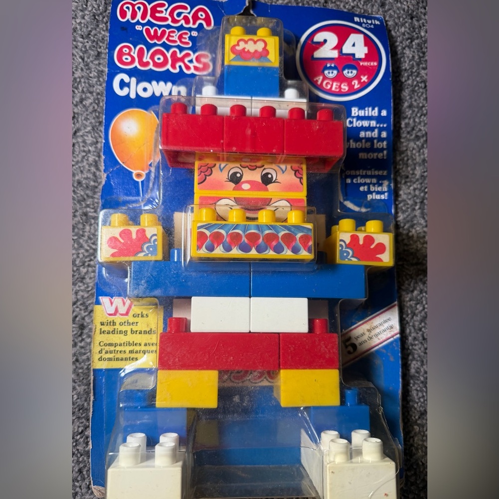 Mega "Wee" Bloks Clown Building Blocks